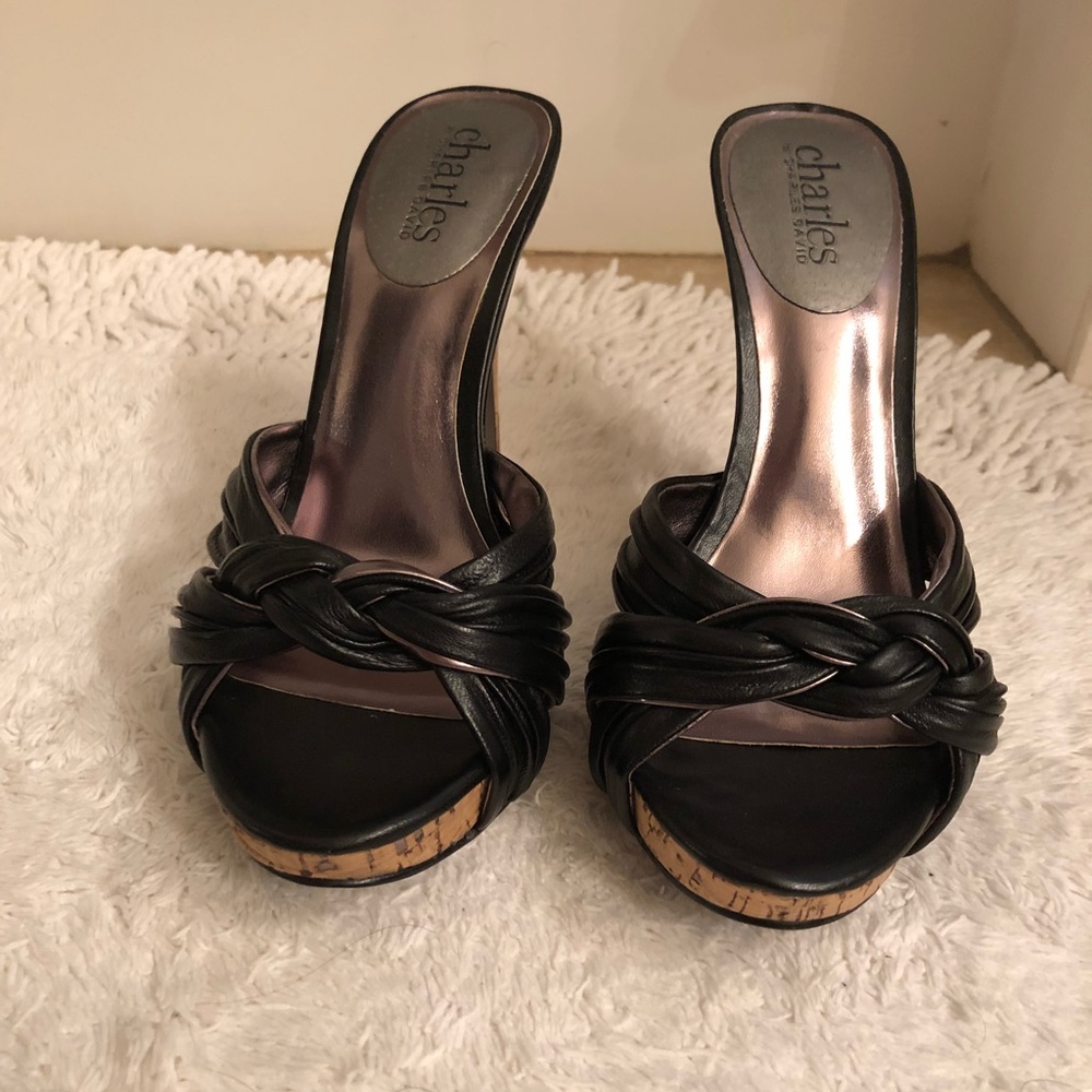 Charles David black leather heels